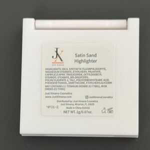 J. Ximenna Satin Sand Highlighter